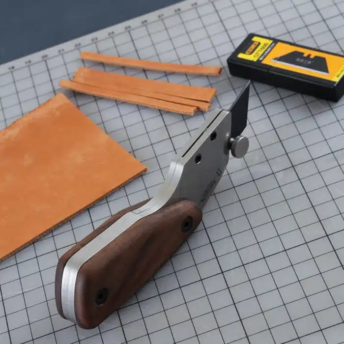 Cutter cuir 6