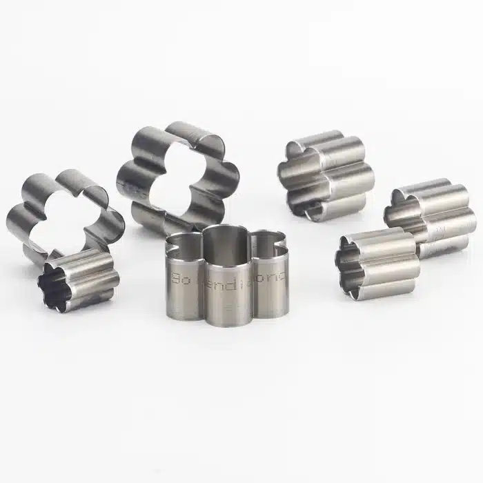 QJH 7 pièces matrice de découpe de cuir Faux pétale de fleur-ensemble d'outils de poinçonnage creux tranchant, travailleurs du cuir bricolage, artisans et passionnés 3
